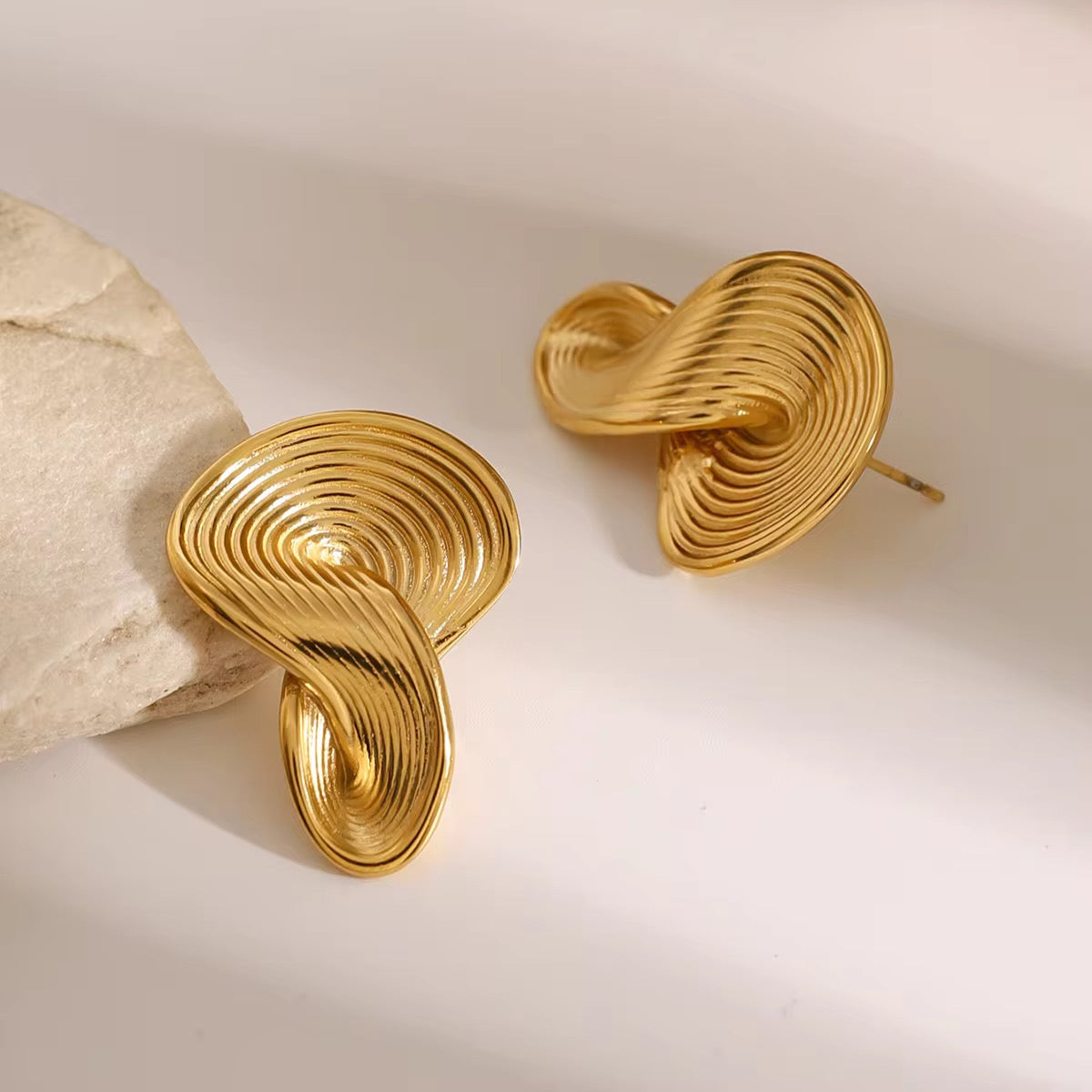 Eterna Earrings