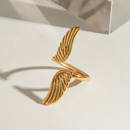 Serene Wing Ring
