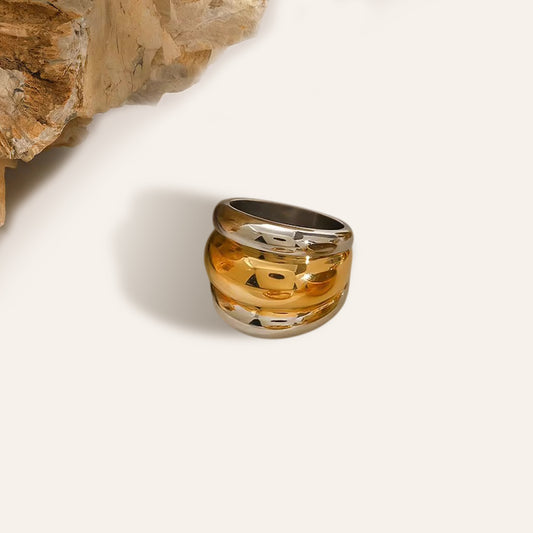 Majestic Aura Rings (Round Silver Gold Ring)